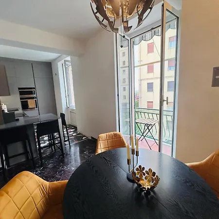 Casa Crema Con Vista Mare * Genua