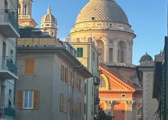 Casa Crema Con Vista Mare ジェノヴァ